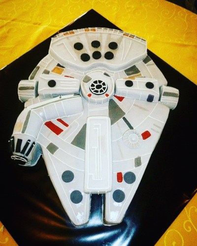 Millennium Falcon birthday cake